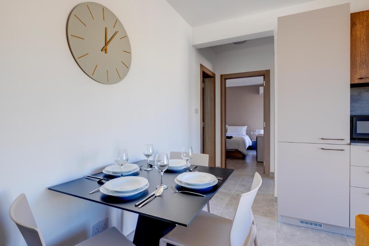 Valley'S Edge Apartments San Gwann Екстер'єр фото